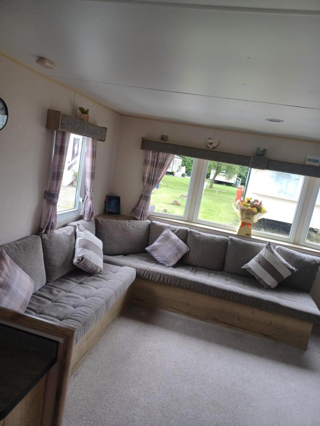 Ye Old'E Man Lake District Grange-Over-Sands Grange-over-Sands Exterior foto